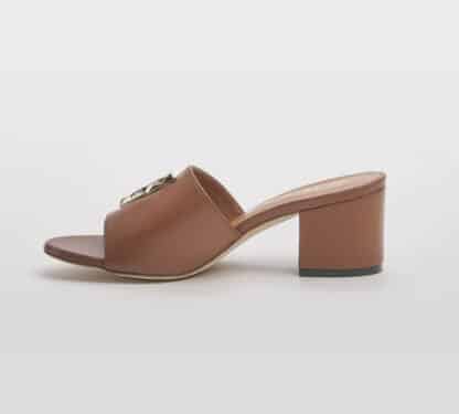 VIA ROMA 15 DONNA Donna MULES PELLE CUOIO 36, 37-2, 38-2, 39-2, 40, 41-2 immagine n. 2/5
