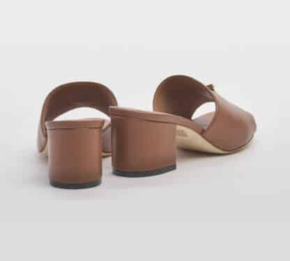 VIA ROMA 15 DONNA Donna MULES PELLE CUOIO 36, 37-2, 38-2, 39-2, 40, 41-2 immagine n. 4/5