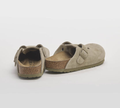 BIRKENSTOCK UNISEX Unisex BOSTON SUEDE LEARTHER FADED KHAKI 36, 37-2, 38-2, 39-2, 40, 41-2, 42, 43-2, 44-2, 45-2 immagine n. 4/5