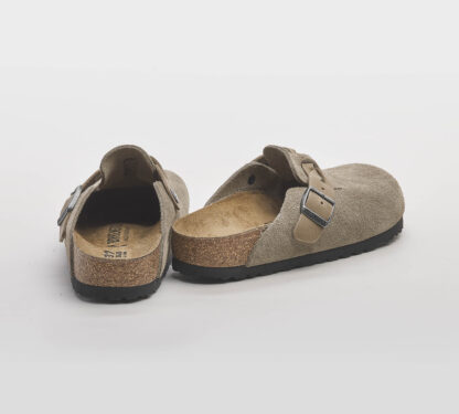 BIRKENSTOCK UNISEX CALZATURE BOSTON TRECCIA SUEDE LEATHER TAUPE 36, 37-2, 38-2, 39-2, 40, 41-2 immagine n. 4/5