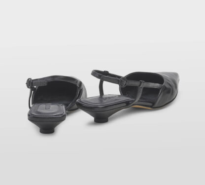 POMME D'OR DONNA CALZATURE CHANEL IN NAPPA NERO 37-2, 37, 38-2, 38, 40, 41-2 immagine n. 4/5