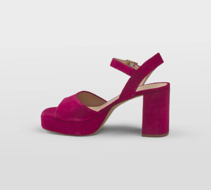 UNISA DONNA Donna SANDALO PLATO' CAMOSCIO FRAGOLA 36, 37-2, 38-2, 39-2, 40, 41-2 immagine n. 2/5