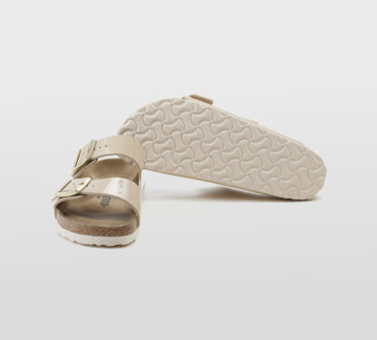 BIRKENSTOCK UNISEX CIABATTA ANATOMICA ARIZONA 2 FASCE VERNICE SABBIA 35, 36, 37-2, 38-2, 39-2, 40, 41-2 immagine n. 5/5