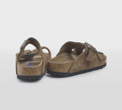 BIRKENSTOCK DONNA CIABATTA ANATOMICA ARIZONA CAMOSCIO DARK TEA 35, 36, 37-2, 38-2, 39-2, 40, 41-2, 42, 43-2, 44-2, 45-2 immagine n. 4/5