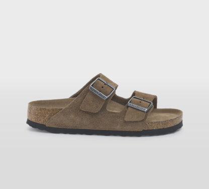 BIRKENSTOCK DONNA CIABATTA ANATOMICA ARIZONA CAMOSCIO DARK TEA 35, 36, 37-2, 38-2, 39-2, 40, 41-2, 42, 43-2, 44-2, 45-2 immagine n. 1/5